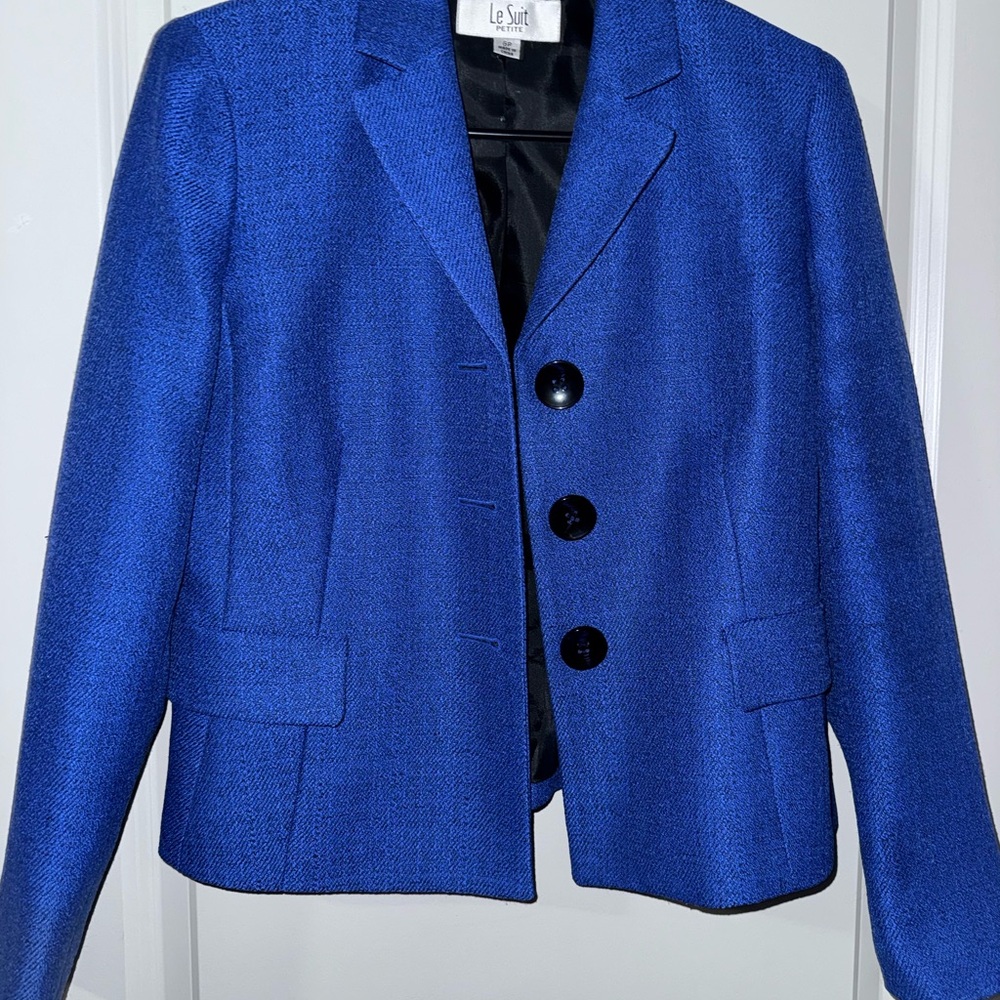 Le Suit Women's Royal Blue Blazer